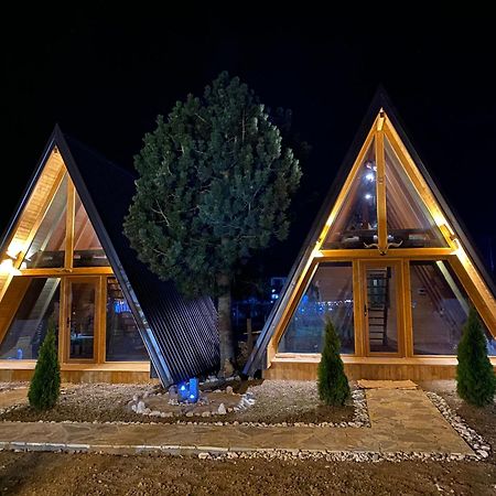 2E Villa'S Valbone Bagian luar foto