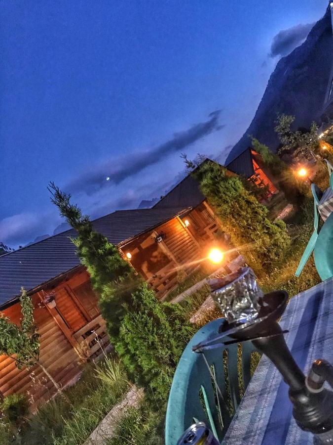 2E Villa'S Valbone Bagian luar foto
